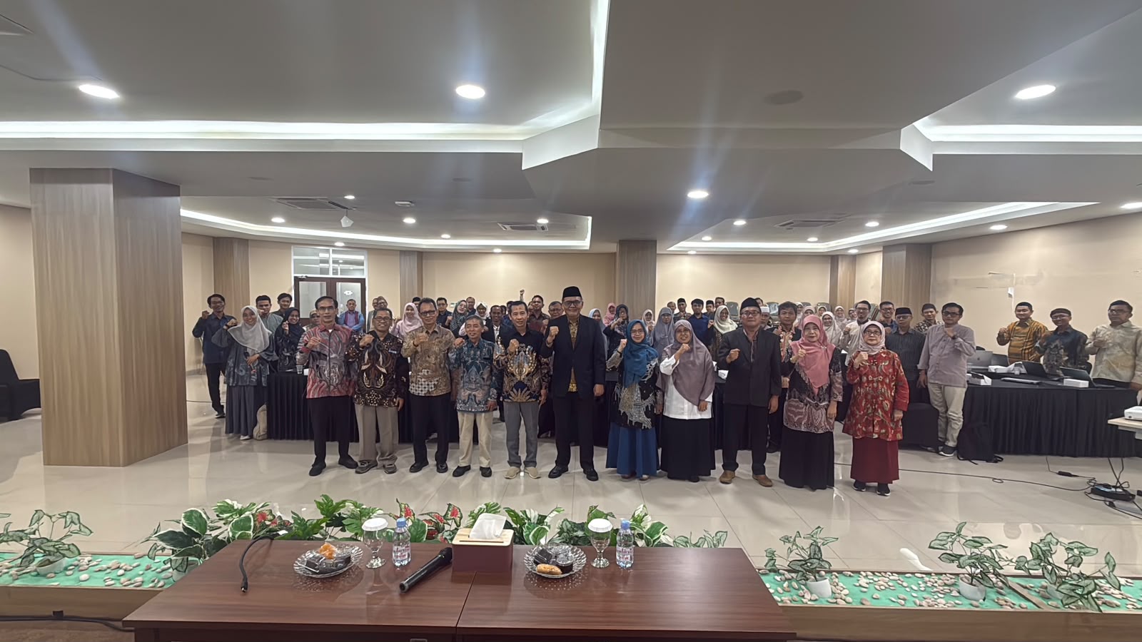 Workshop Pengembangan Kompetensi Tenaga Pendidik FTIK UIN SMH Banten